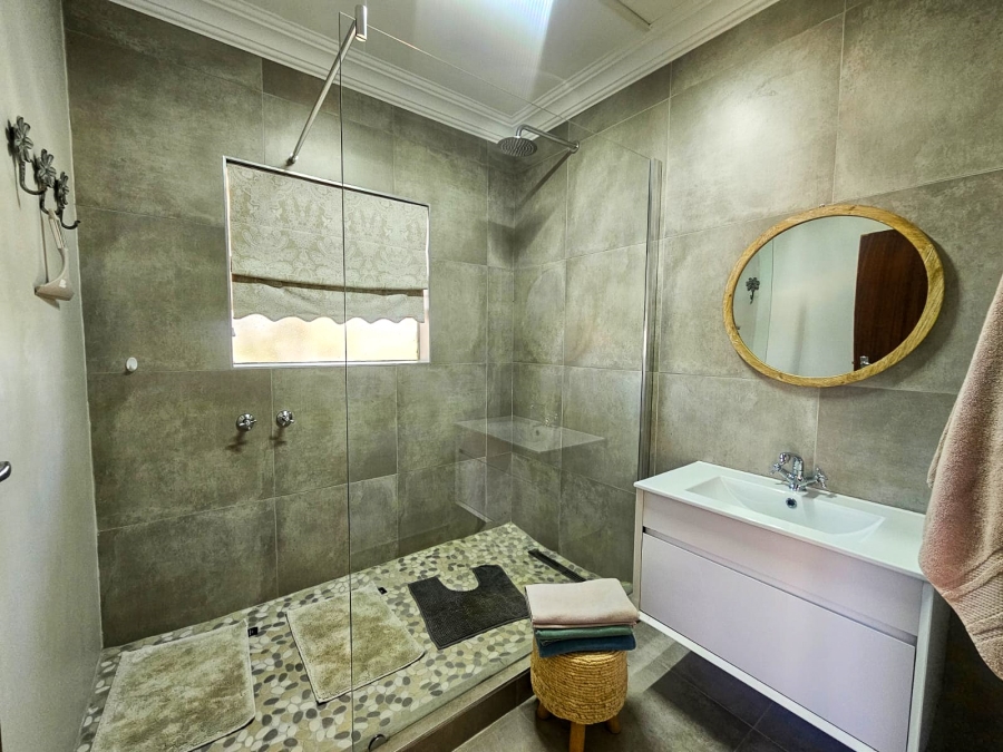 4 Bedroom Property for Sale in Potchefstroom Rural North West